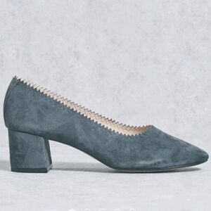 Mango Womens 7 Gray Suede Block Heel Shoes